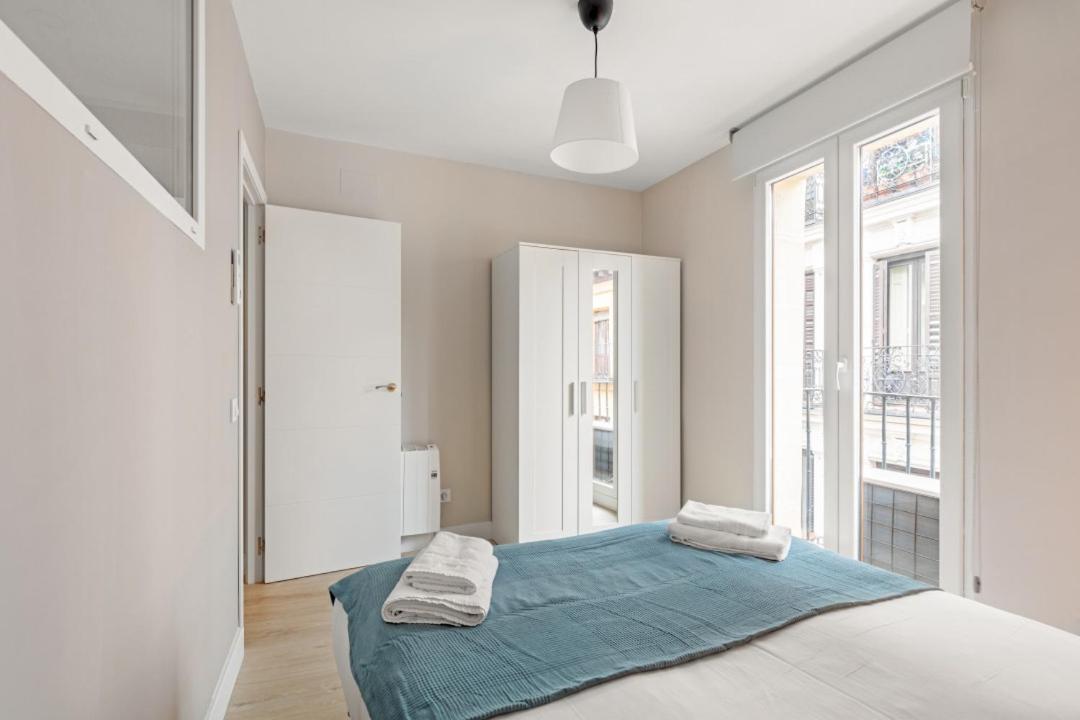2 Bedrooms 1 Bathroom Furnished - Las Letras - Bright - Mintystay Мадрид Екстер'єр фото